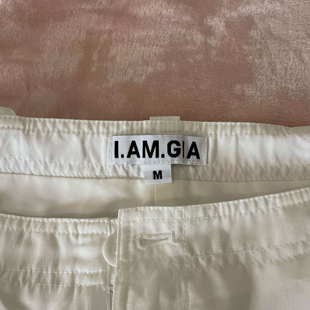 I.AM.GIA low rise white cargo pants size medium